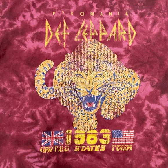 **New Item In! Def Leopard Tie Dye Short Sleeve Band T-Shirt - Picture 2 of 4